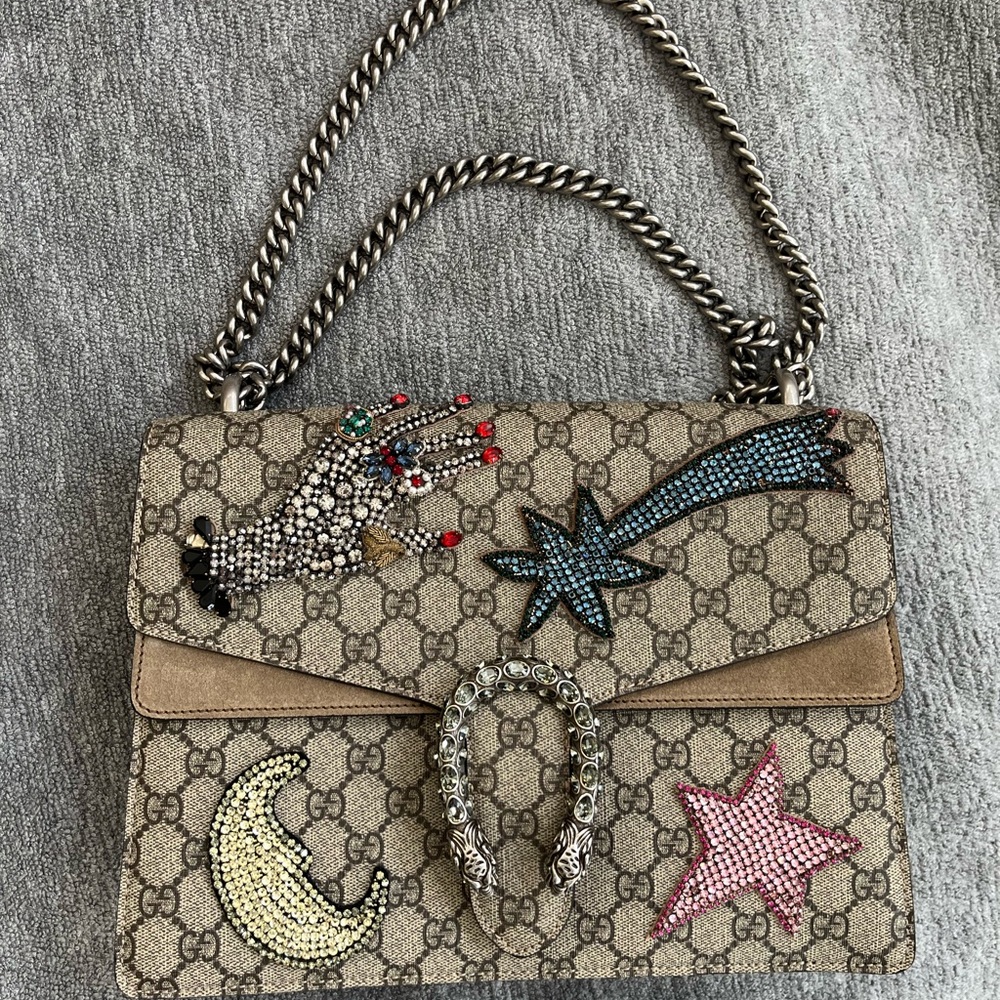 Gucci Beige Shoulder Bag with Colorful Embellishments